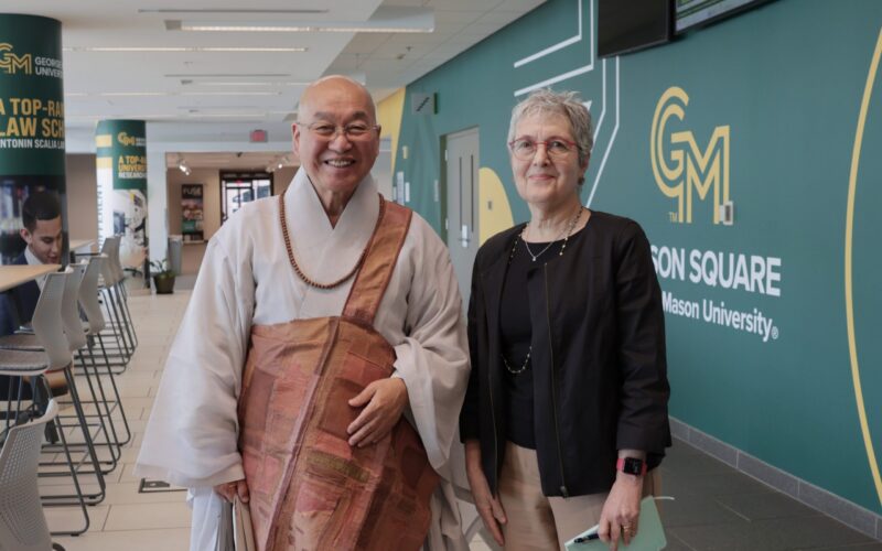 Ellen Laipson meets with Ven. Pomnyun Sunim